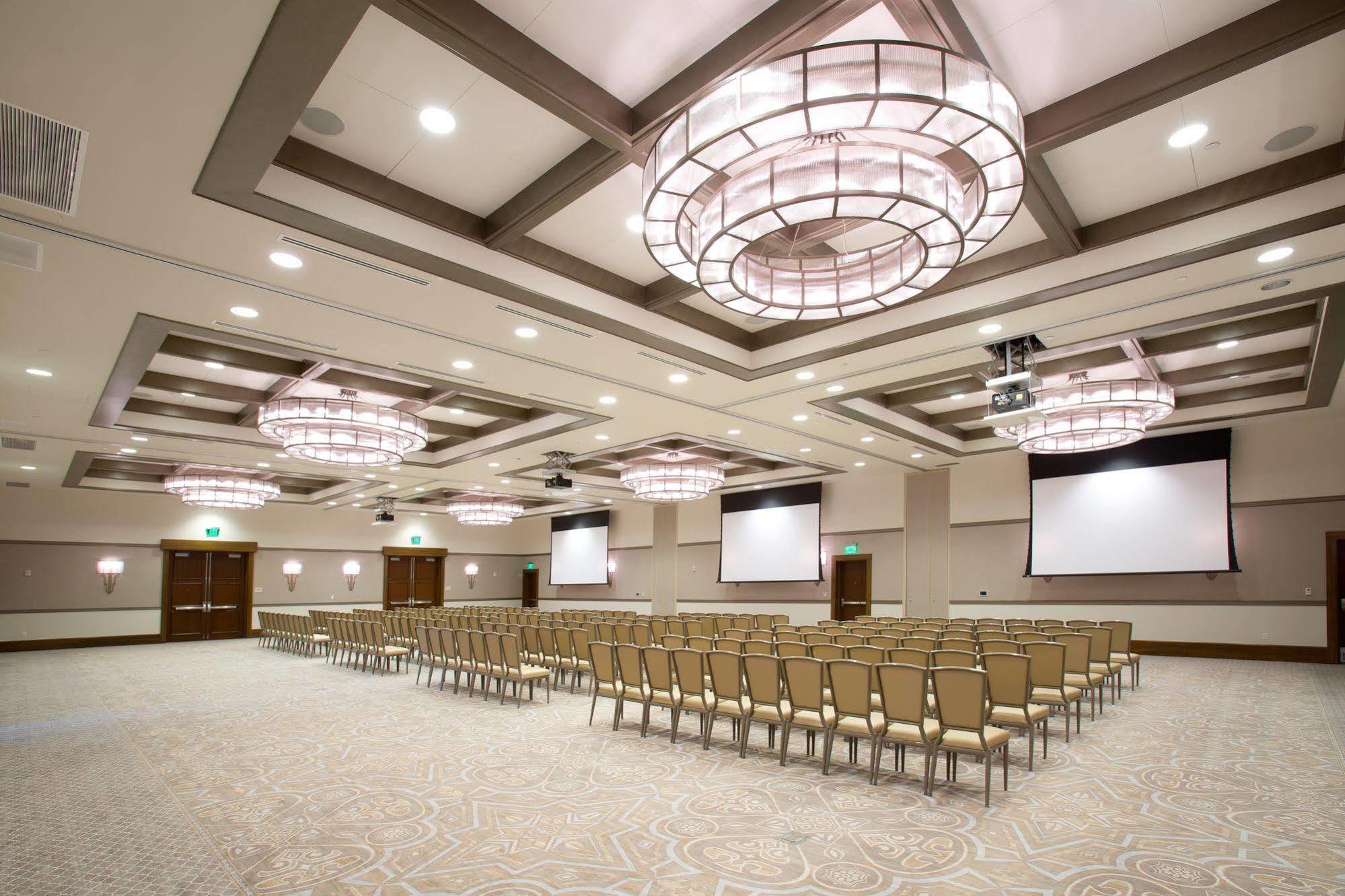 The Alfond Hotel